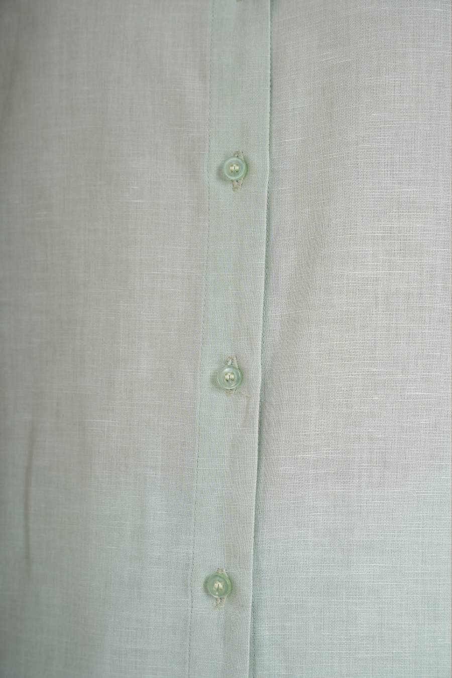 The Willow Scallop Shirt - Mint Green.