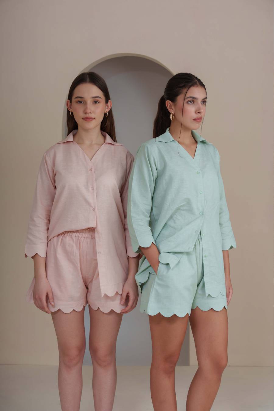 The Willow Scallop Short - Mint Green