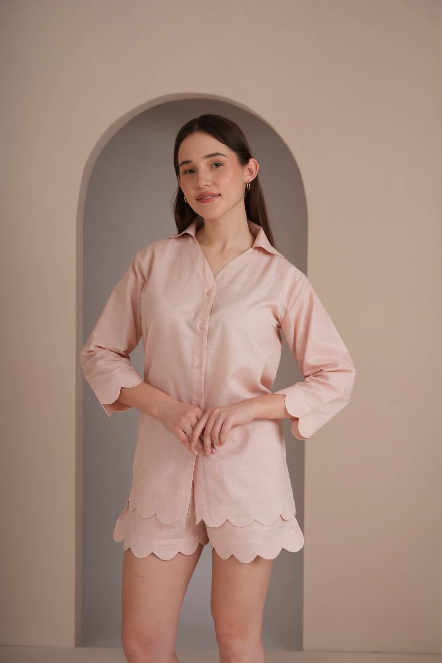 The Willow Scallop Shirt - Warm Blush
